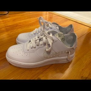 Unworn special Air Force 1
